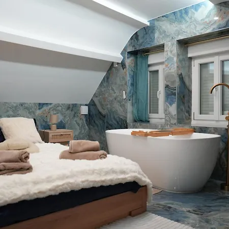 Bleu D'opale Luxury With Freestanding Tub Boulogne-sur-Mer