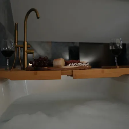 Bleu D'opale Luxury With Freestanding Tub *