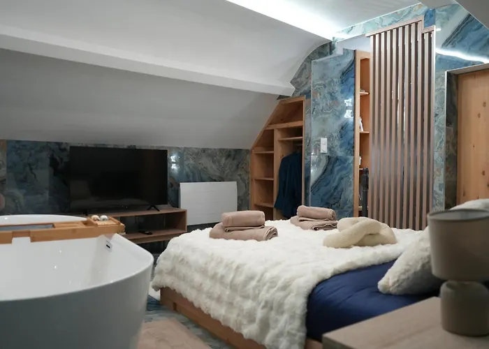 Bleu D'opale Luxury With Freestanding Tub Boulogne-sur-Mer